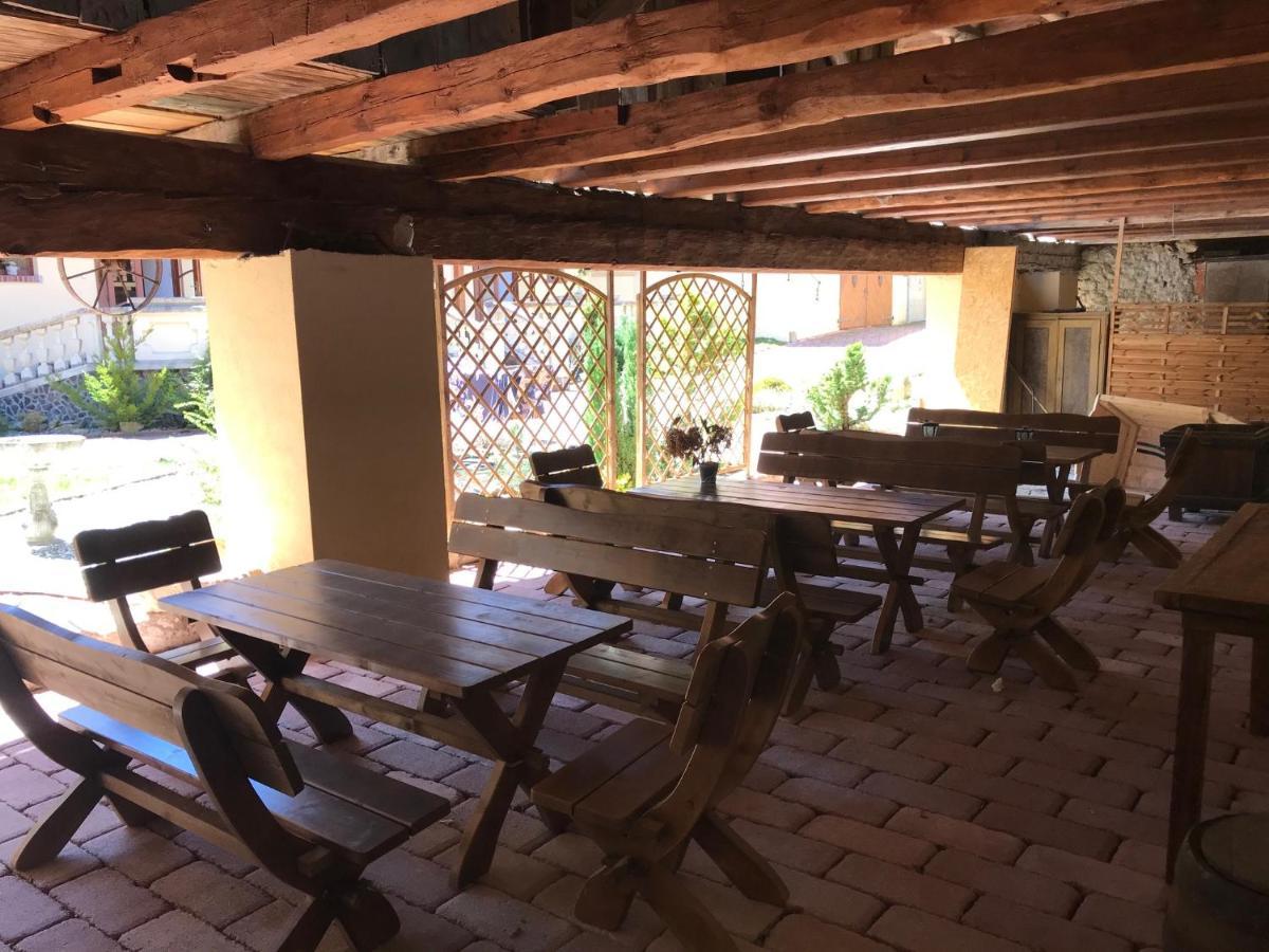 Zamecek Zdiky - Moderni Maly Apartman Bujanov Экстерьер фото